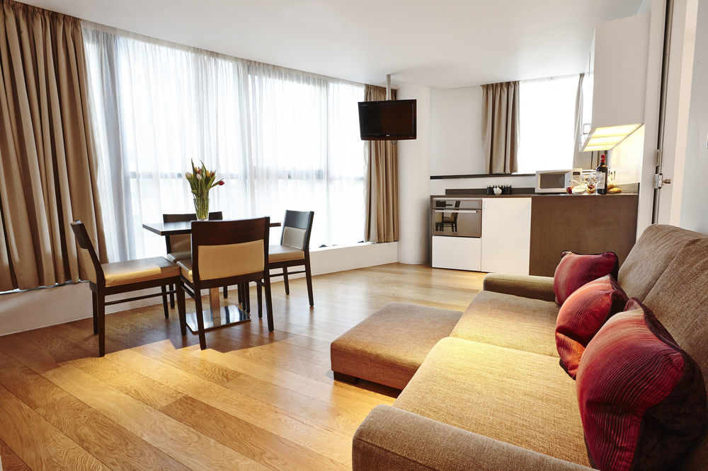 Tower Bridge London Apartments Exterior photo